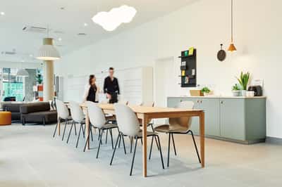 Apo Barking - Image 8