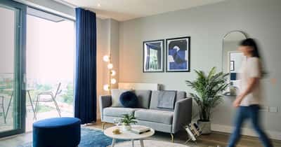 Apo Kew Bridge - Image 11