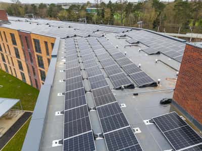 Hunslet House at the Station Quarter - Image 2