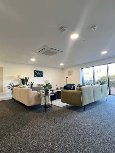 Hunslet House at the Station Quarter - Image 8