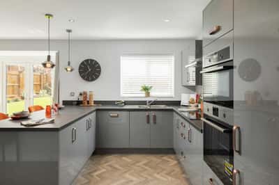 Amber Rise - Image 9