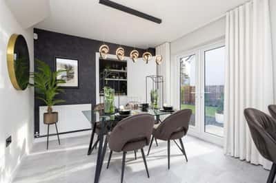 Ferry Grove - Image 6