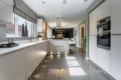 Five Mills - Image 10