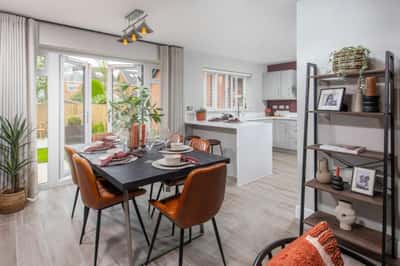 Lucas Gardens - Image 16