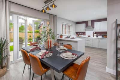 Lucas Gardens - Image 17