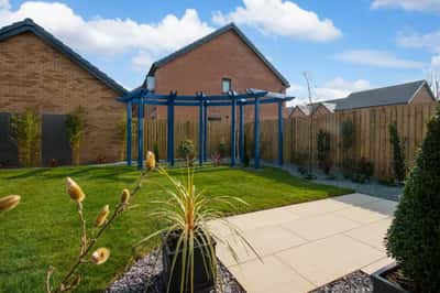 Poppy Fields - Image 12