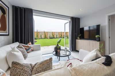 Vanbrugh Gate - Image 3