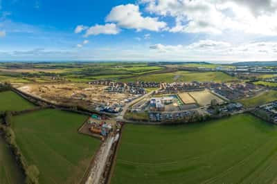 Barratt Homes at Richmond Park - Image 4