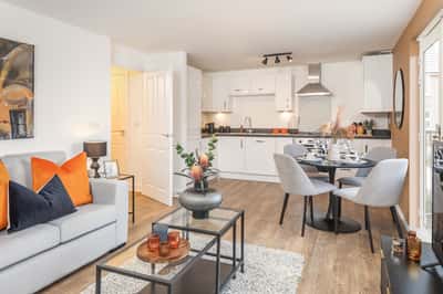 Barratt Homes at The Woodlands - Image 18