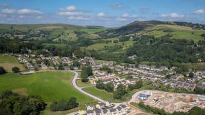 Midshires Meadow - Image 2