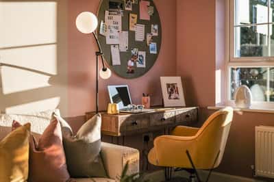 The Lilies - Image 7