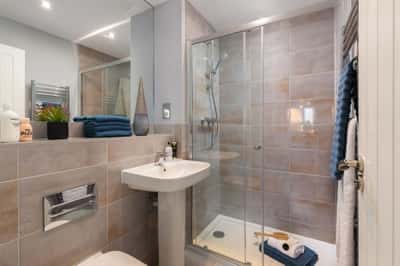 Centurion Chase - Image 14