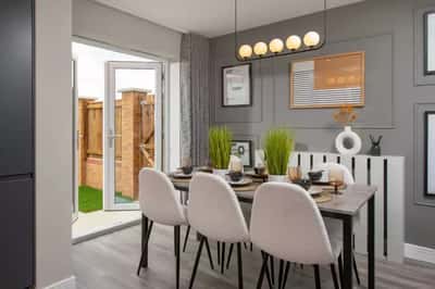 Clarence Gate - Image 8