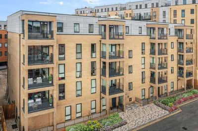 Copperhouse Green - Image 1