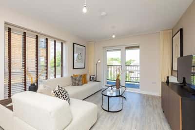 Ebbsfleet Cross at Garden City - Image 6