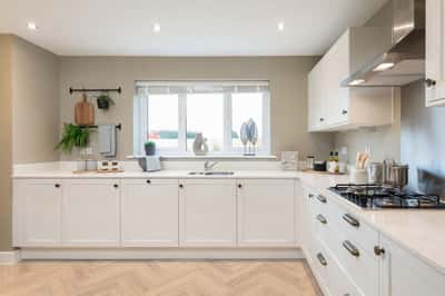 Elizabeth Square - Image 8