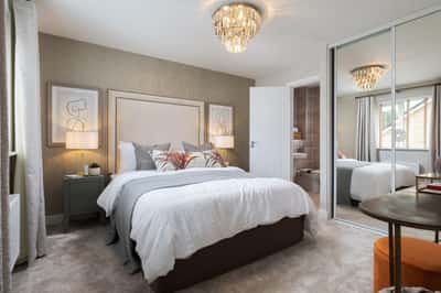 Eve Meadows - Image 11