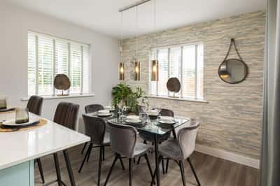 Eve Meadows - Image 7