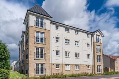 Ferry Village - Image 18