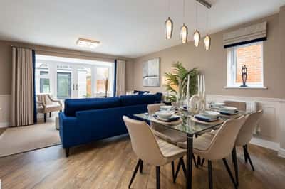 Liberty Quarter - Image 16