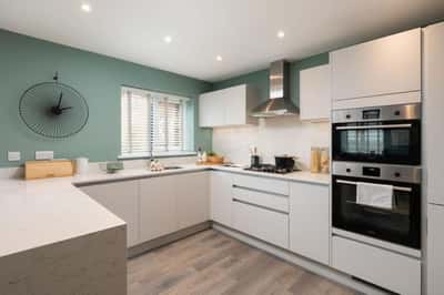 Maple Creek - Image 8