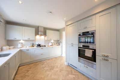 Park Gate Village - Image 7