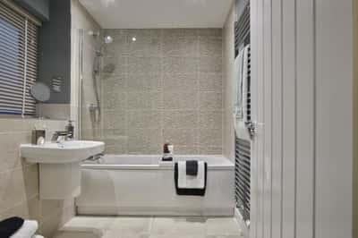 Poppy View - Image 15