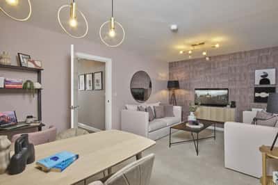 Poppy View - Image 6