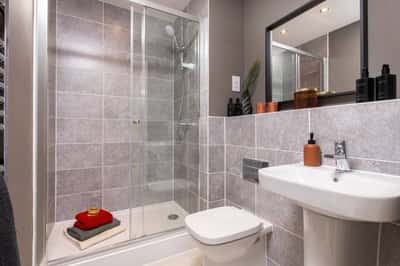 Sky Plaza - Image 17