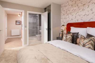 Sky Plaza - Image 15