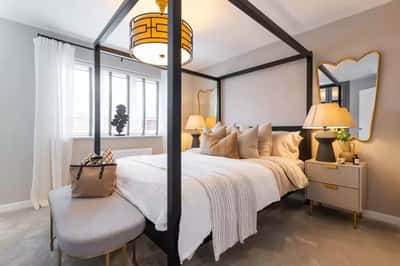 Weavers Fields - Image 10