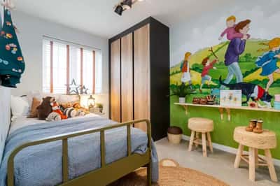 Weavers Fields - Image 12