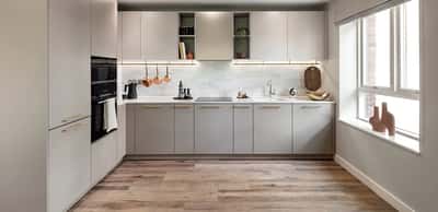 Alexandra Gate - Image 3