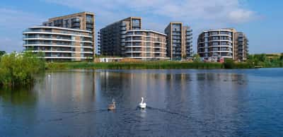 Bankside Gardens - Image 1