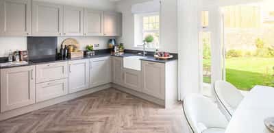 Hartland Village - Image 9