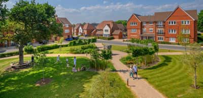 Highwood Village - Image 15