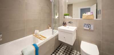 Highwood Village - Image 8