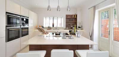 Queensbury Gardens - Image 4