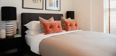 Horlicks Quarter - Image 3