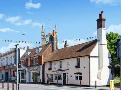 Summerhill Gardens - Image 2