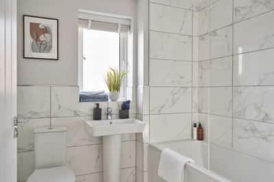 Whitehouse Park - Image 16