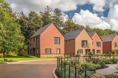 Brooklands Grove - Image 9