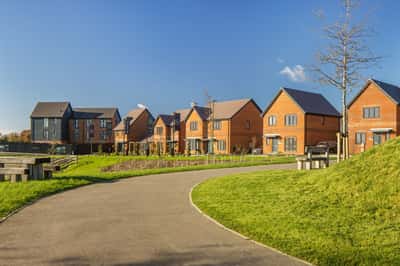 Furzefield (Mowbray Village), Horsham, West Sussex - Image 5