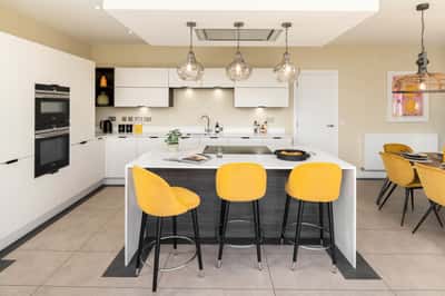 Gilchrist Gardens - Image 4