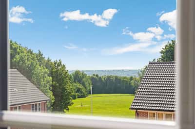 Knights Grove - Image 4