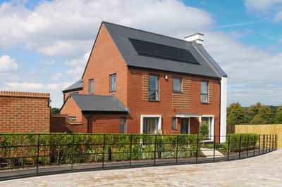 Oakwood Park - Image 7