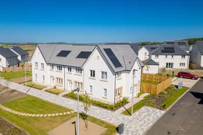 West Craigs, Edinburgh - Image 7