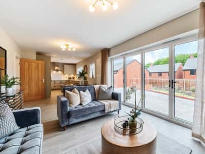 Bramble Green - Image 3