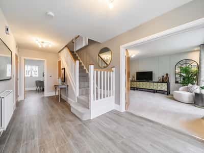 Bramble Green - Image 5