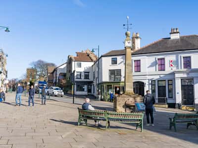 Roseberry View - Image 3